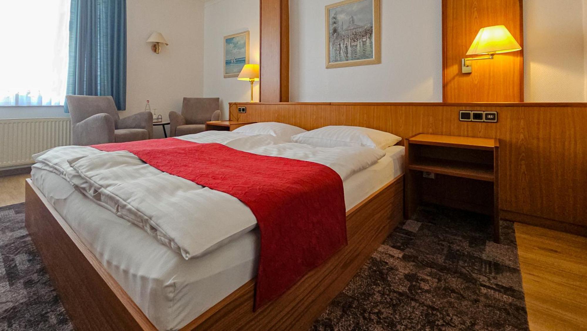 Hotel Zur Post Neubruchhausen Zewnętrze zdjęcie